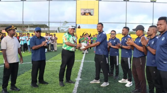 Empat Kali Gelar Turnamen Mini Soccer di Timika, Kapolda Papua Tengah: Talenta Alam Anak-Anak Papua Harus Didukung