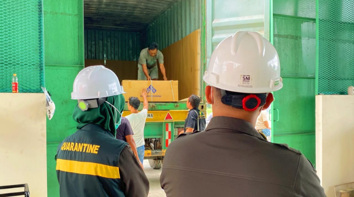 604 Ton Minyak Sawit Mentah Senilai Rp6 Miliar asal Mimika Dikirim ke Surabaya