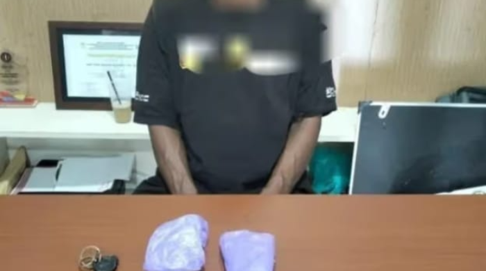 Pengedar 20 Paket Sabu Diciduk saat Menunggu Pembeli di SP2 Timika