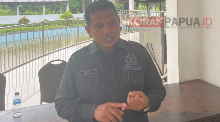 Komisi III DPRK Mimika Desak Evaluasi Kinerja Kapus, Buka Layanan 24 Jam Kurangi Antrian di RSUD