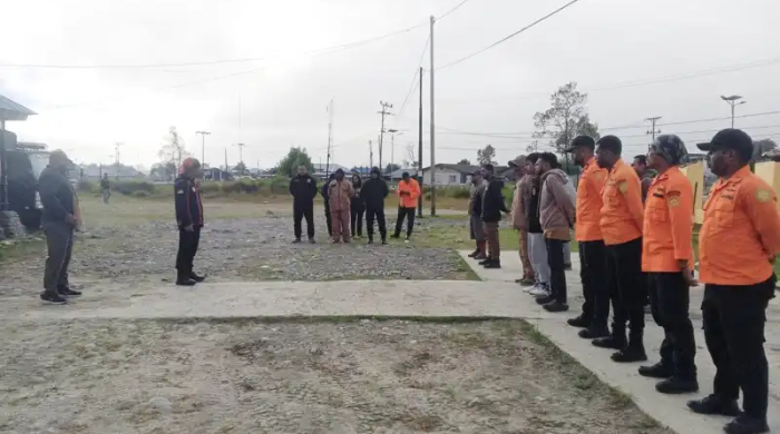 Presenter TVRI Hilang Terseret Arus Sungai, Turunkan 45 Personel, Kapolres Pegaf Pimpin Proses Pencarian