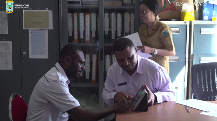 Aktivasi Sistem Kehadiran: CPNS dan PPPK Penempatan Diskominfo Papua Barat Rekam Data Biometrik