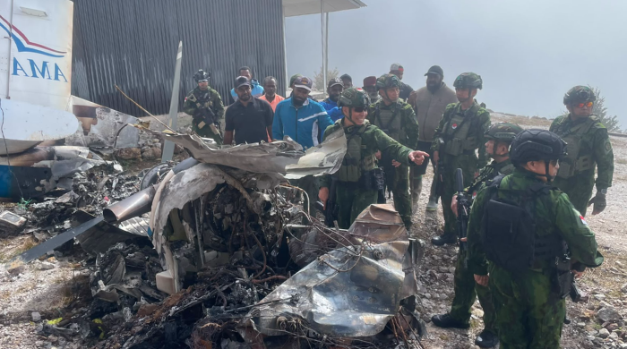 Pangkogabwilhan III Tinjau Evakuasi Puing Pesawat di Balinggama, Satgas Pasgat Pastikan Keamanan Kondusif