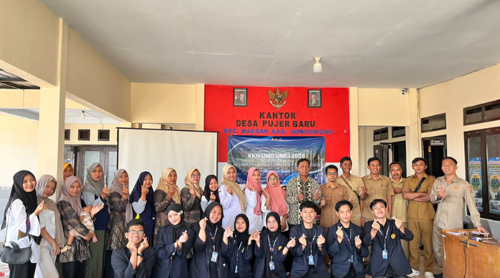 Sosialisasi dan Pelatihan Google Form Tingkatkan Literasi Digital Aparatur dan Masyarakat Desa Pujerbaru