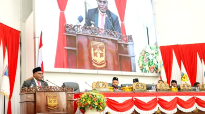 Pendapatan APBD Papua Tengah 2025 Lampaui Target, Gubernur Meki Soroti Enam Tantangan