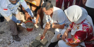 Mendagri Tito Letakkan Batu Pertama Sekolah Rakyat di Biak, Beroperasi Tahun Ajaran 2027