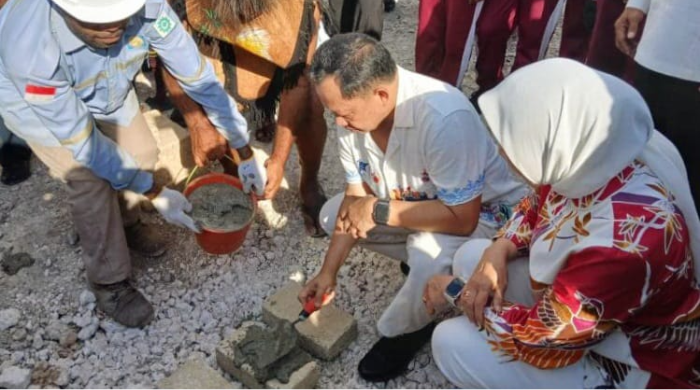 Mendagri Tito Letakkan Batu Pertama Sekolah Rakyat di Biak, Beroperasi Tahun Ajaran 2027