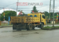 Edaran Bupati Terbit, Truk Pengangkut Material Tanpa Terpal Masih Bebas Melintas di Timika