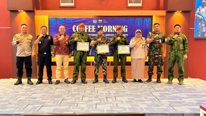 Dedikasi Tanpa Henti: Tiga Prajurit Pasgat Raih Penghargaan Bea Cukai