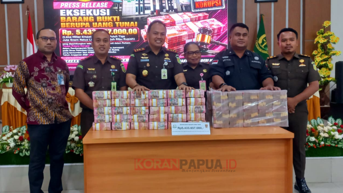 Kejari Mimika Eksekusi Uang Sitaan Rp5,43 Miliar dari Korupsi Proyek Aerosport