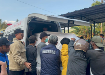 Jenazah Sopir Wamena–Mbua Tewas Terbakar Dievakuasi, Polisi Selidiki Kasusnya