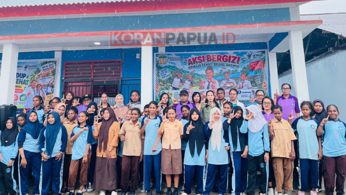 Dinkes Mimika Tanamkan Kebiasaan Hidup Sehat dan Cegah Anemia di SMPN 6 Timika