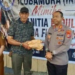 Polres Mimika Serahkan Rp78,6 Juta dan 10 Koli Bantuan untuk Korban Bencana Flores