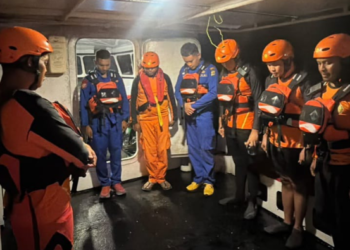 Kapal LCT Cahaya Permata Hati Tenggelam di Puriri, 8 Orang Dicari Tim SAR