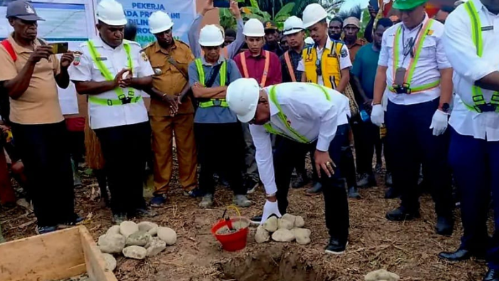 Jembatan Miyoko Mulai Dibangun, Pemkab Mimika Dorong Pemerataan hingga Kampung