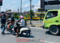 Debu dan Asap Meningkat, Amungsa Faudesen Bagikan Masker ke Warga Mimika