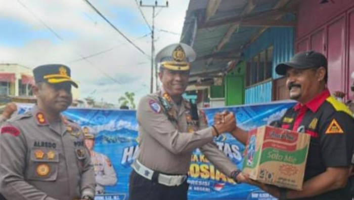 Jelang Hari Lalu Lintas Bhayangkara, Polisi Rangkul Pengemudi Ojek di Timika