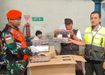 60.000 Batang Rokok Diduga Berpita Cukai Palsu Digagalkan di Bandara Sentani