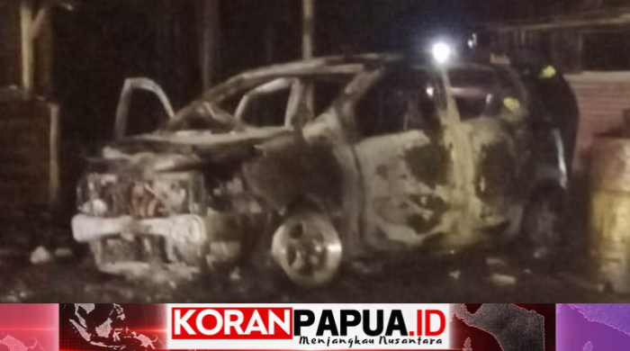 Polisi Ungkap Kronologi Pembakaran Mobil Anggota Brimob di Kwamki Narama
