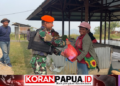Satgas Pasgat Berbagi Sembako dengan Warga di Sekitar Situs Sejarah Boven Digoel