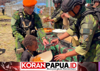 Satgas Pasgat Agandugume Berbagi Makanan Bergizi, Pererat Hubungan dengan Warga