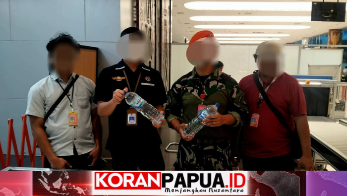 Dua Botol Vodka Disamarkan sebagai Air Mineral, Diamankan di Bandara Timika